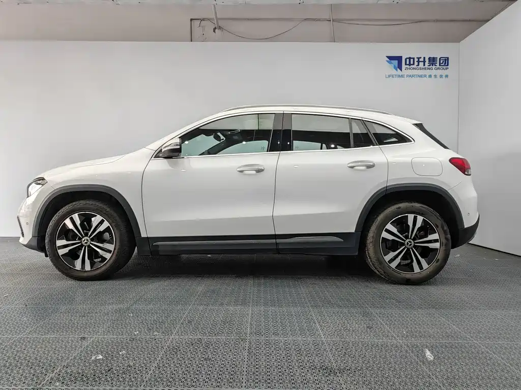 Mercedes-Benz GLA — миниатюра 7