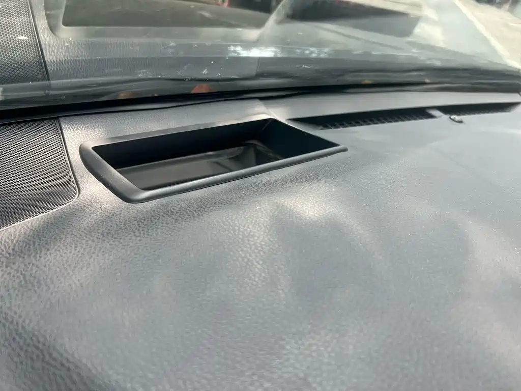 Toyota Camry — миниатюра 8