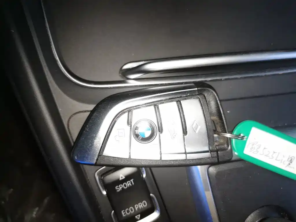 BMW 3 Series — миниатюра 9