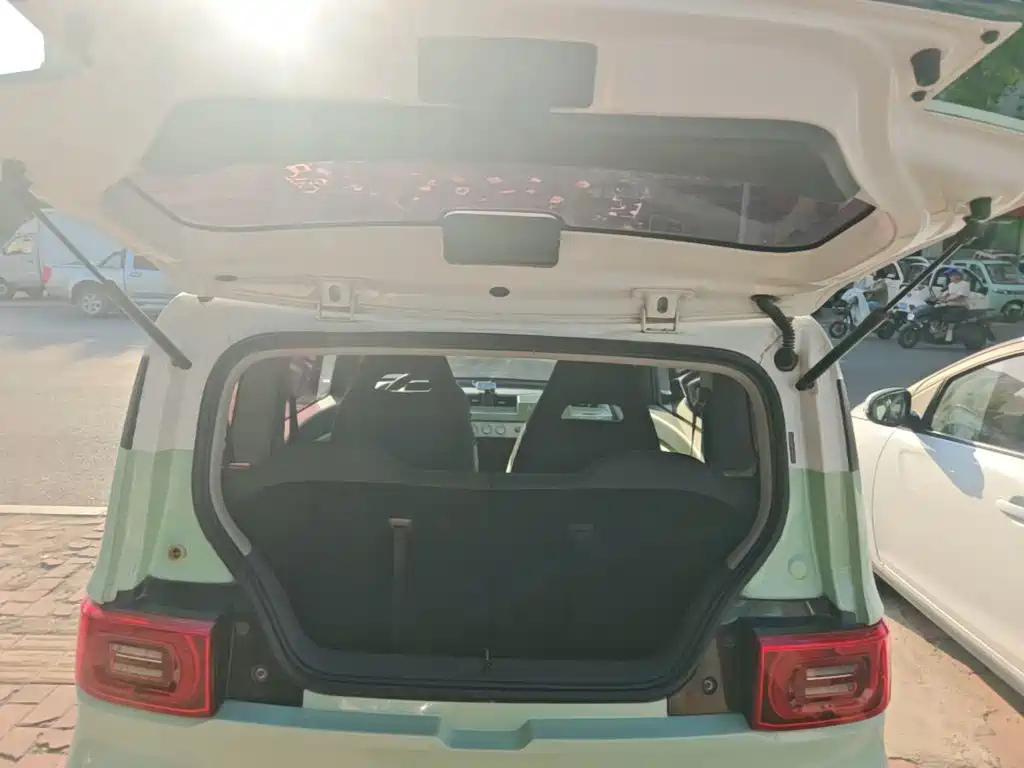 Wuling MINIEV — миниатюра 19