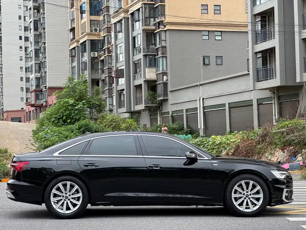 Audi A6L — миниатюра 8
