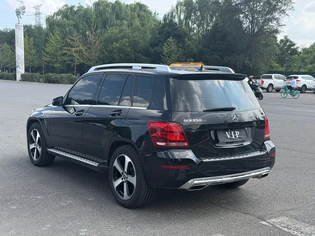 Mercedes-Benz GLK-Class (Import) — миниатюра 7