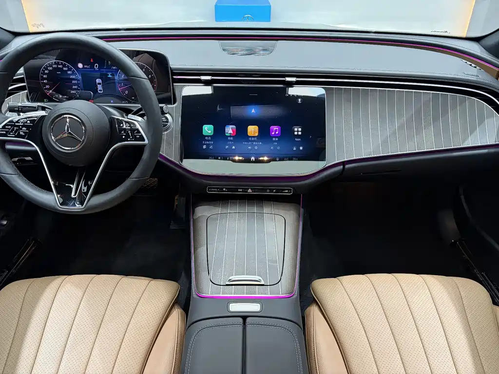 Mercedes-Benz E-Class E 2024 E 300 L Fashion