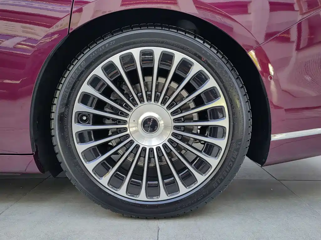 AITO ENJOY THE WORLD S9