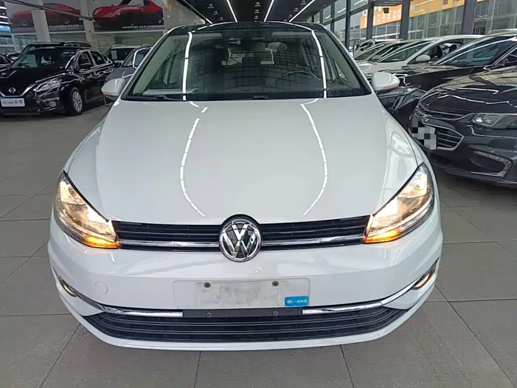 Volkswagen Golf — миниатюра 3