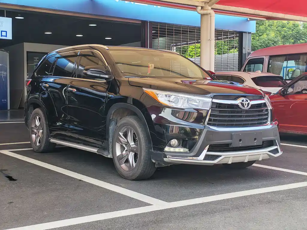 Toyota Highlander — миниатюра 3