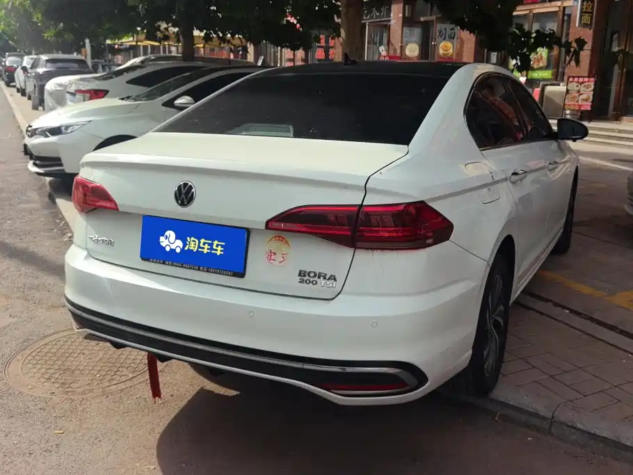Volkswagen Bora — миниатюра 3