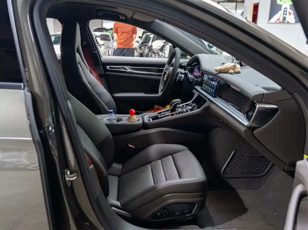 Porsche Panamera Hybrid — миниатюра 25