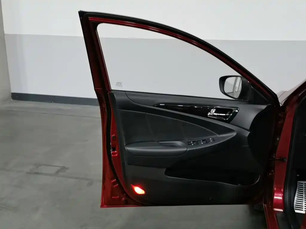 Changan Eado XT — миниатюра 8