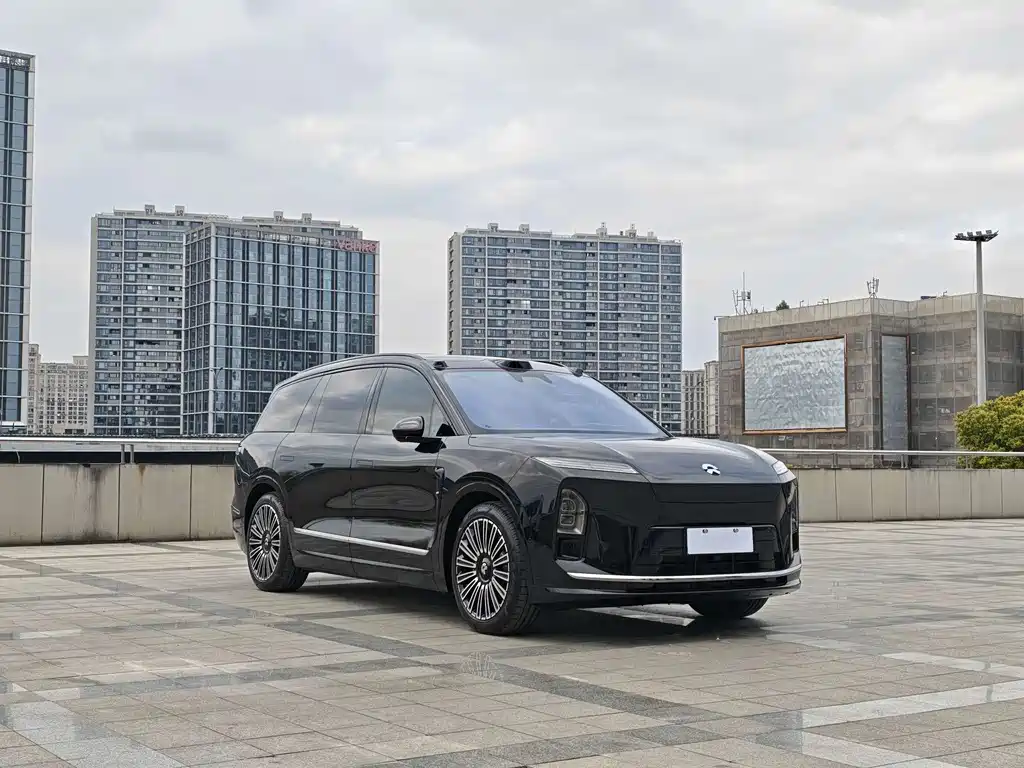 NIO ES8 2026 мест Executive Luxury