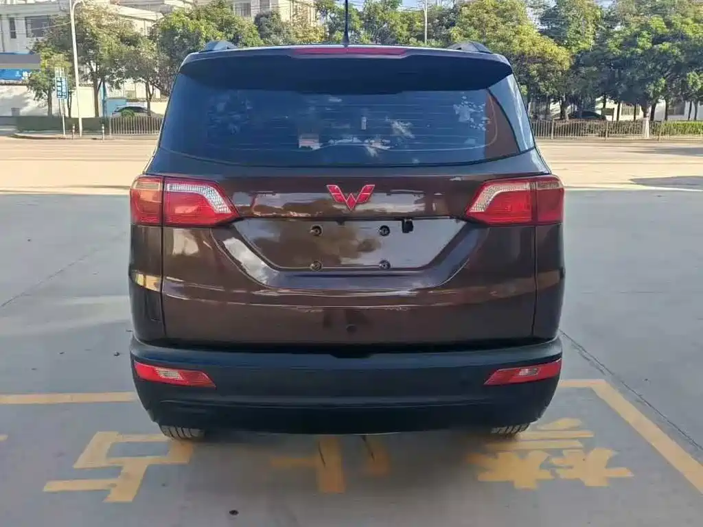 Wuling Hongguang S3 — миниатюра 8