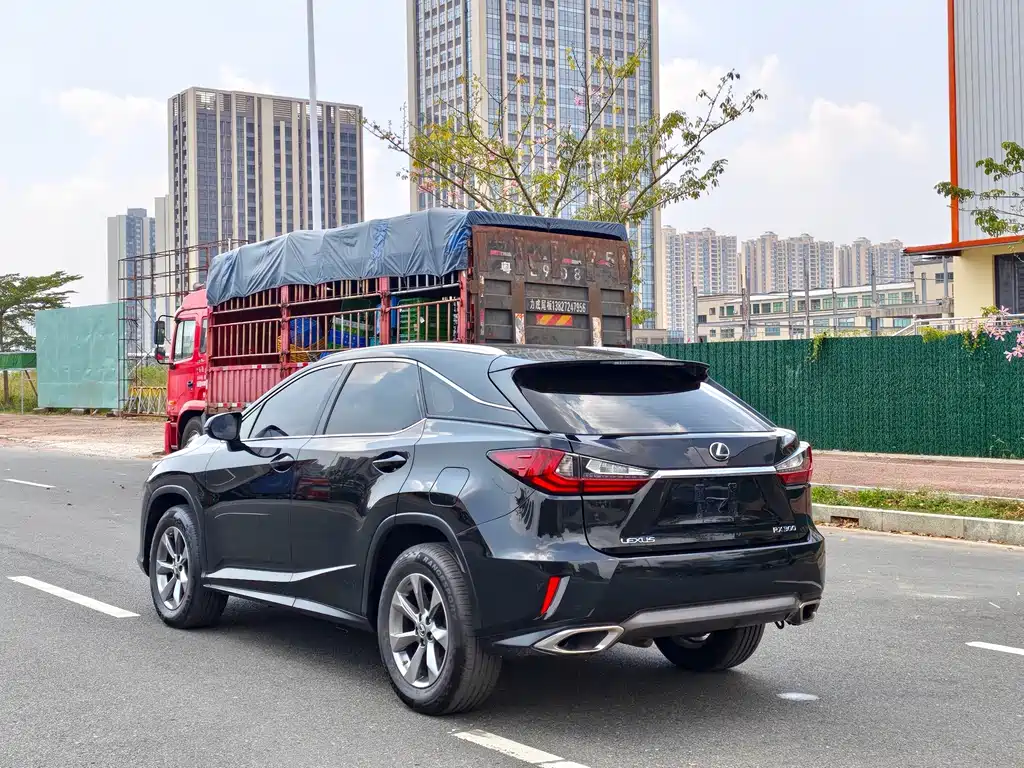 Lexus RX — миниатюра 7