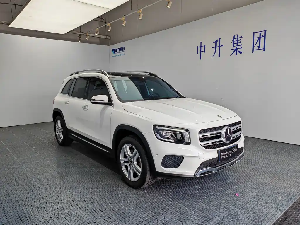 Mercedes-Benz GLB — миниатюра 3