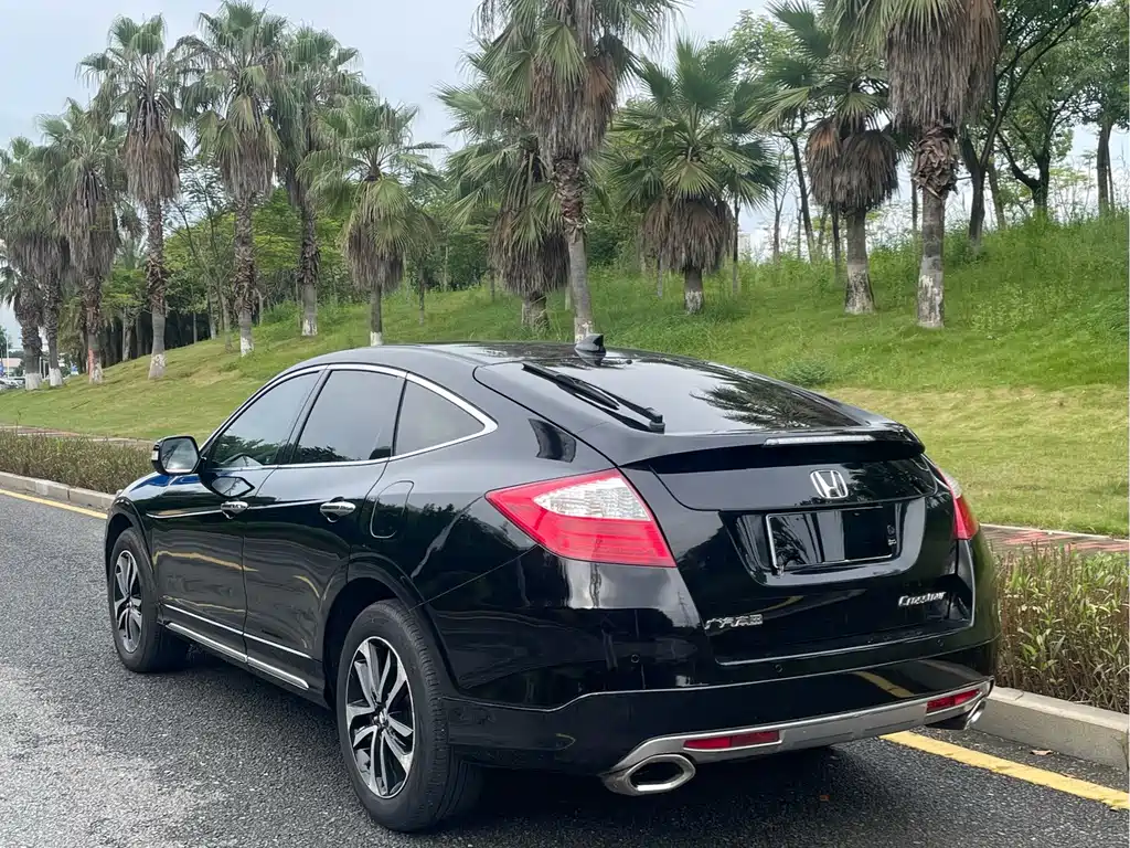 Honda Crosstour — миниатюра 4