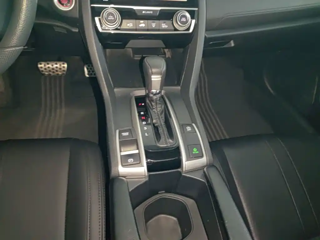 Honda Civic — миниатюра 14