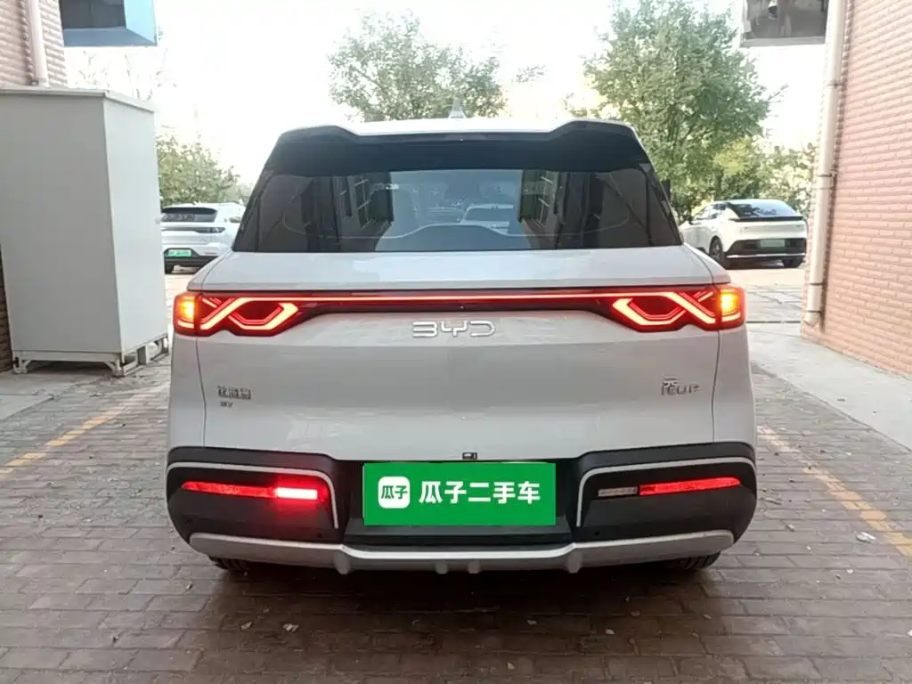 BYD Yuan UP — миниатюра 6