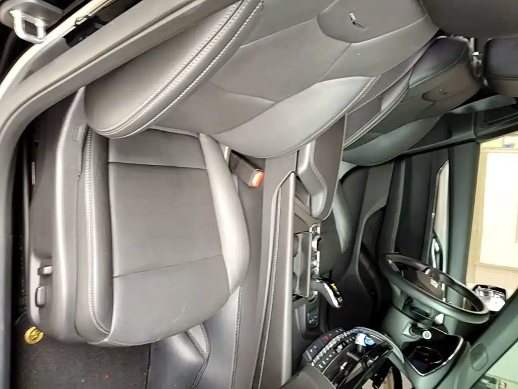 Cadillac CT5 — миниатюра 25