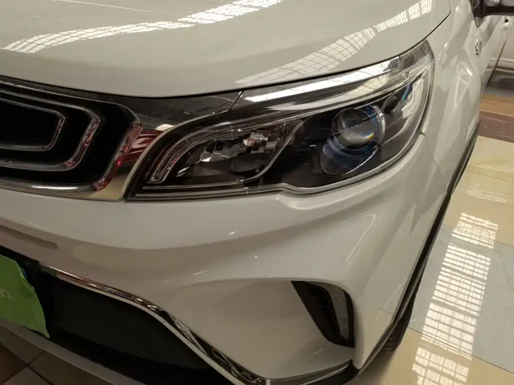 Geely Vision X3 — миниатюра 24