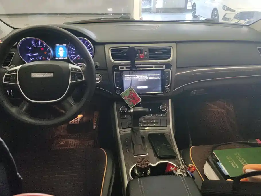 Haval H8 — миниатюра 12