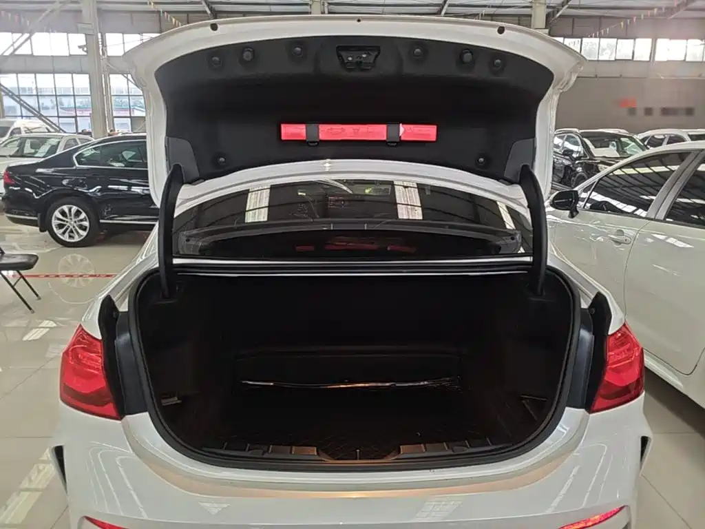 BMW 1 Series — миниатюра 19