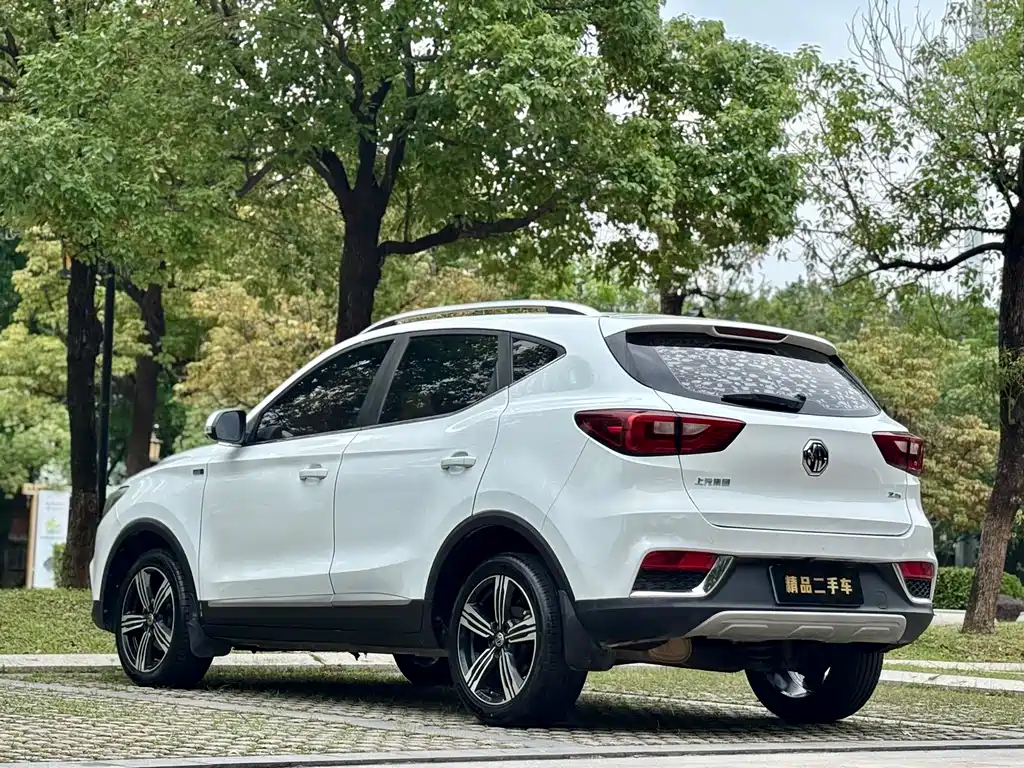 MG ZS 2020 1.5L MT 65