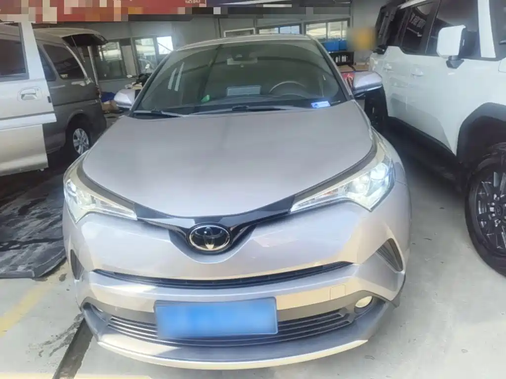 Toyota IZOA — миниатюра 3