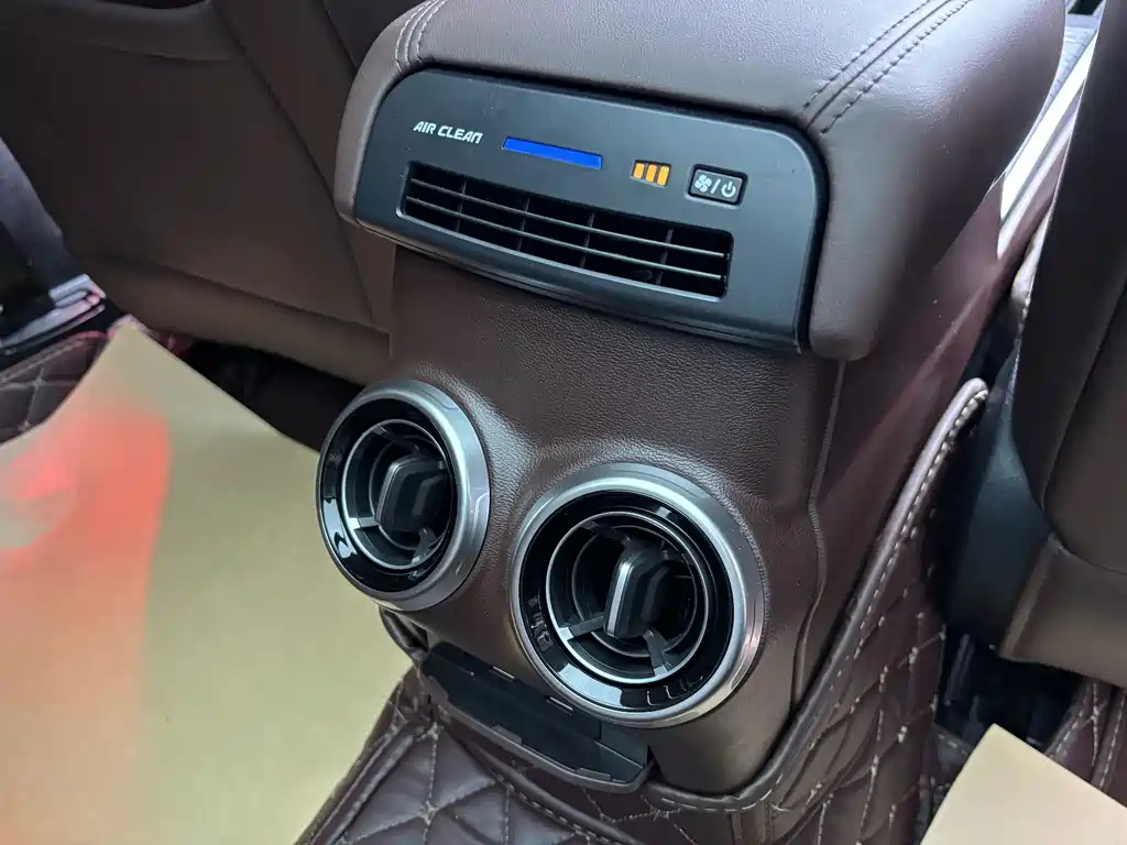 Wey Wey VV7 — миниатюра 20
