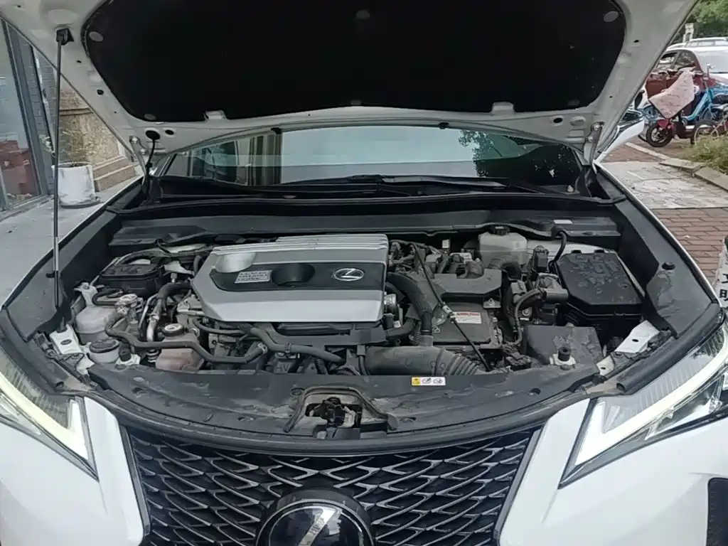 Lexus UX — миниатюра 20
