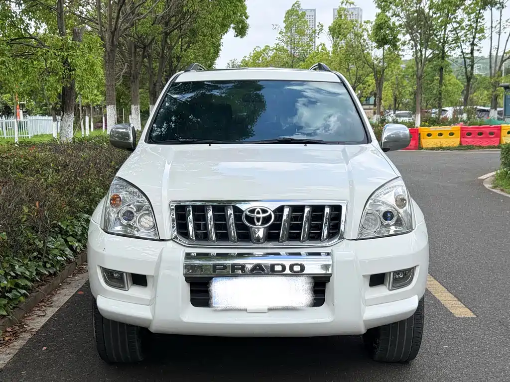 Toyota Prado — миниатюра 2