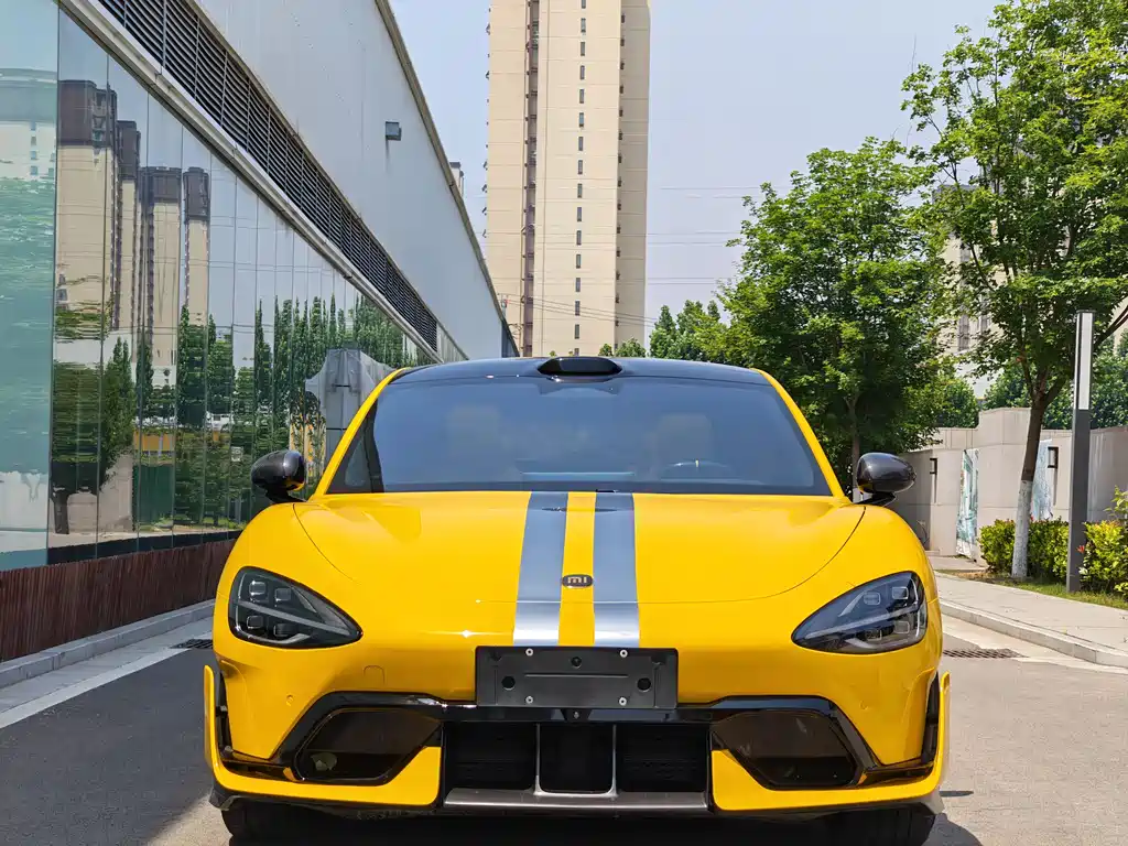 Xiaomi SU7 Ultra 2025 Ultra