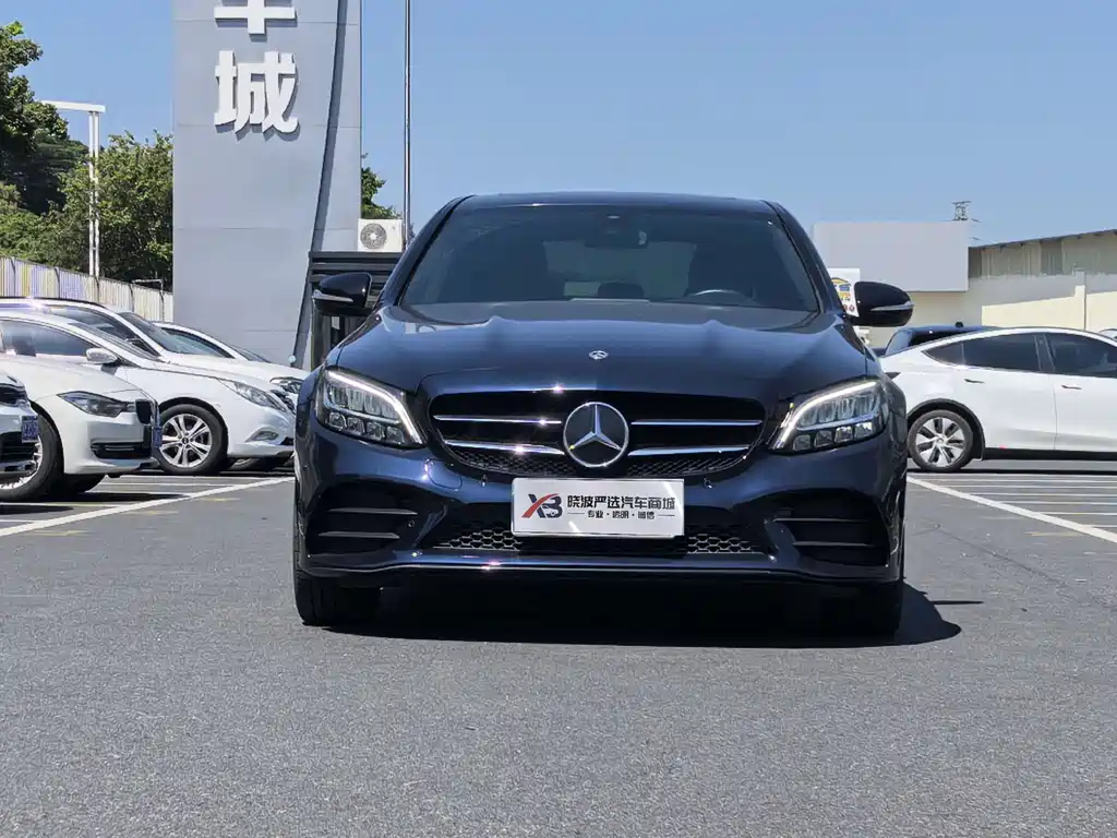 Mercedes-Benz C-Class — миниатюра 3
