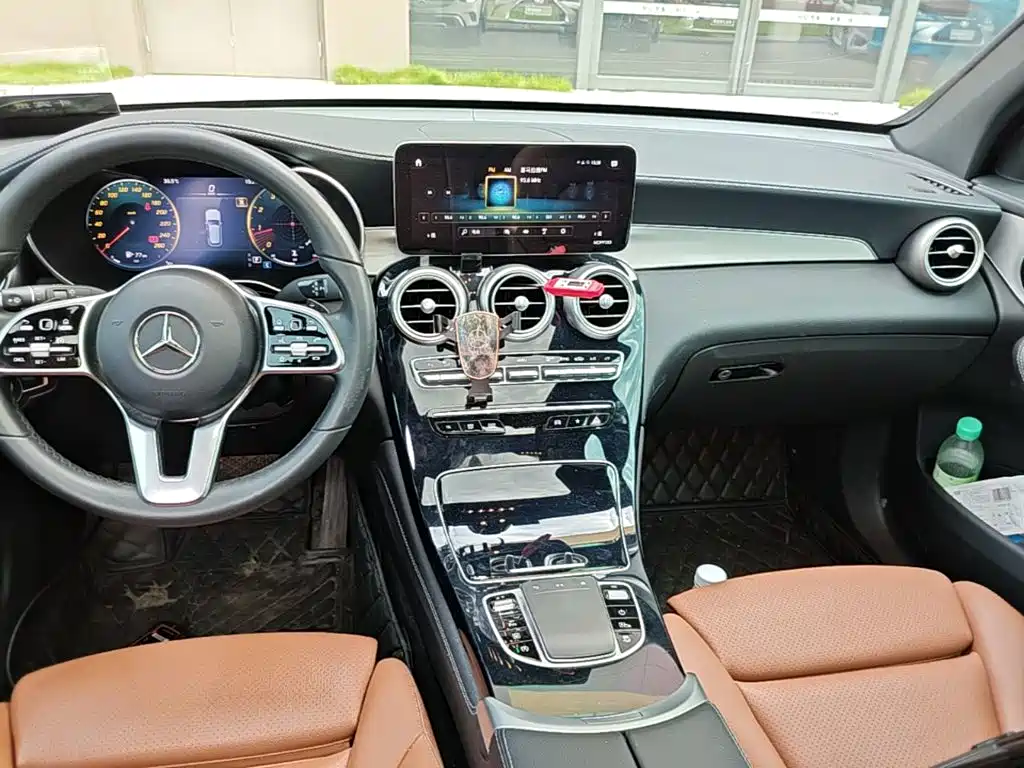 Mercedes-Benz GLC — миниатюра 13