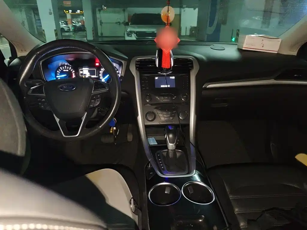 Ford Mondeo — миниатюра 13