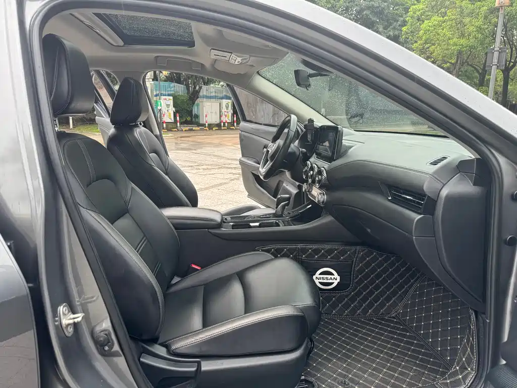 Nissan Sylphy 2021 1.6L XL CVT Enjoy
