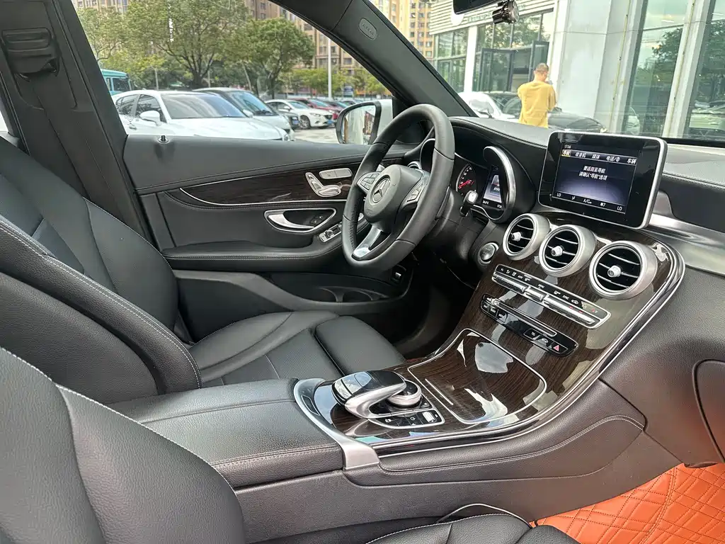 Mercedes-Benz GLC — миниатюра 28