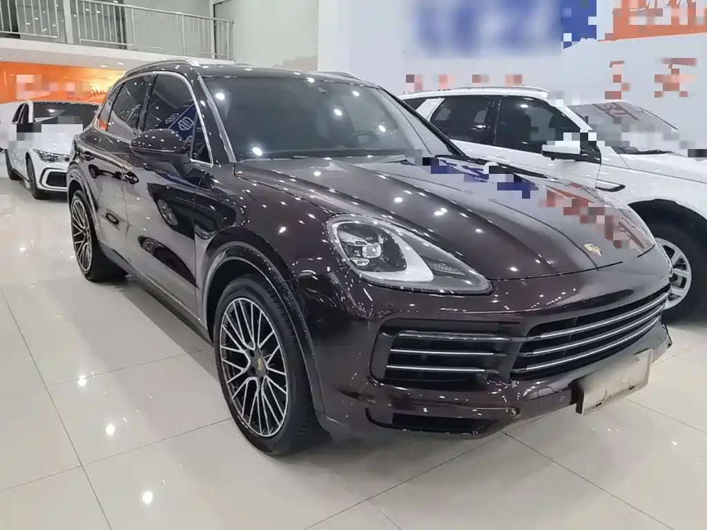 Porsche Cayenne — миниатюра 4