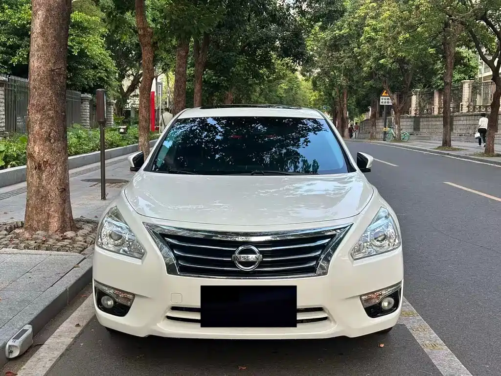 NISSAN TEANA