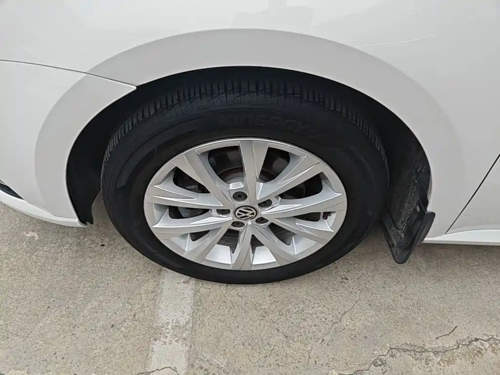 Volkswagen Lavida — миниатюра 23