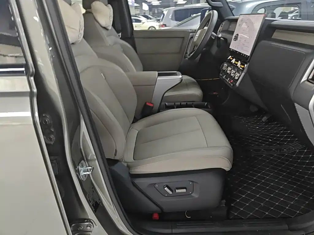 iCAR Автомобиль SuperV23 — миниатюра 25