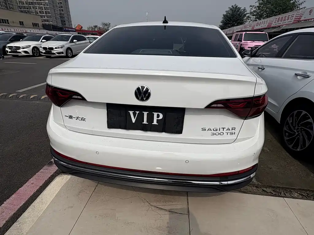 Volkswagen Sagitar — миниатюра 17