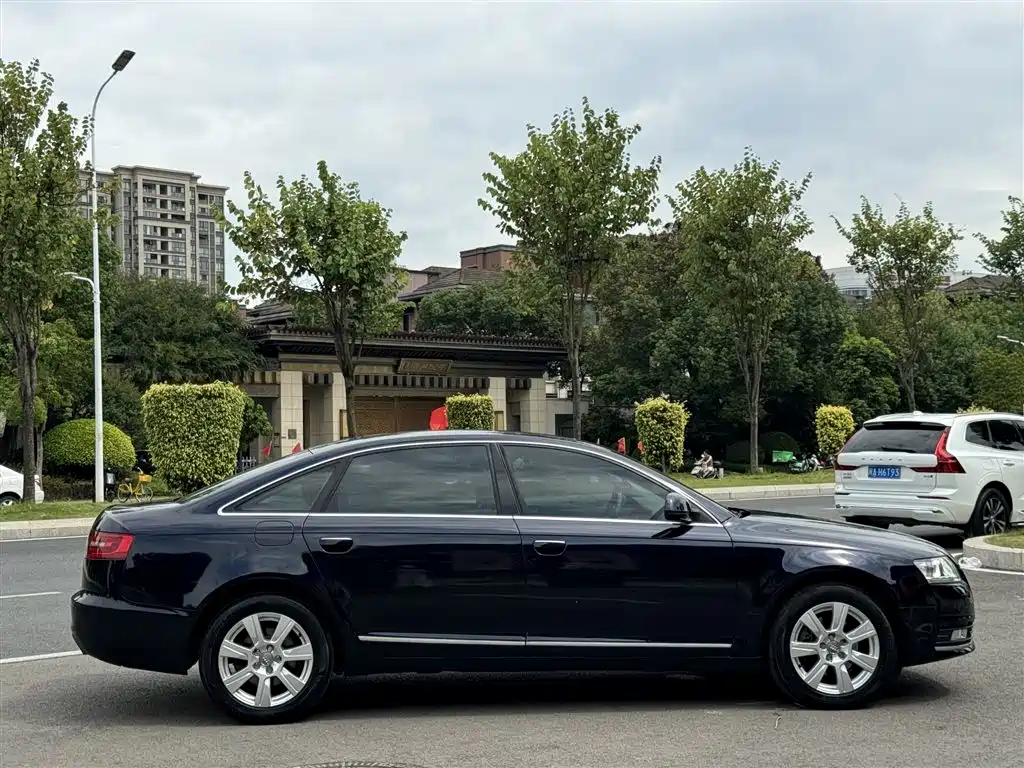 Audi A6L — миниатюра 11