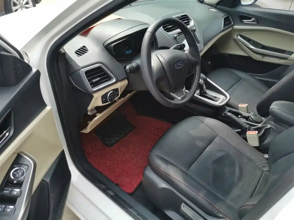 Ford Escort — миниатюра 15