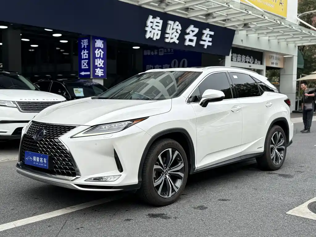 Lexus RX 2022