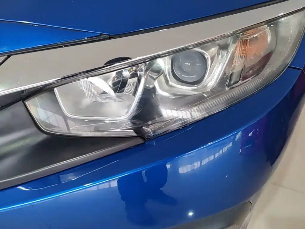 Honda Civic — миниатюра 24
