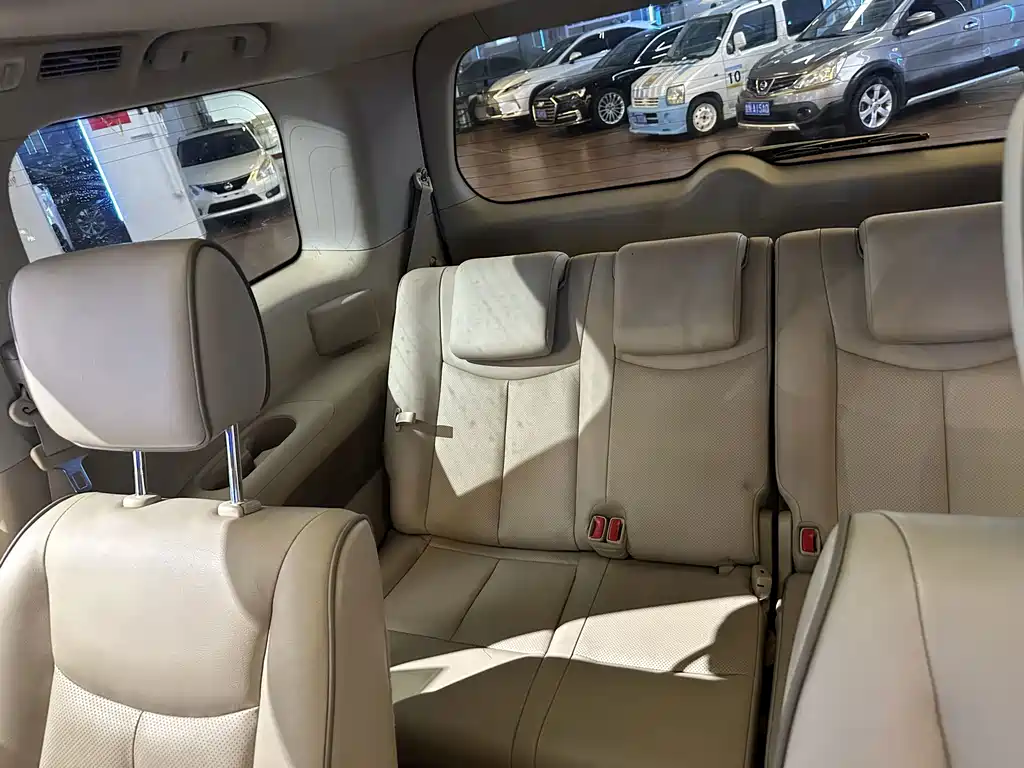 Nissan Quest — миниатюра 20