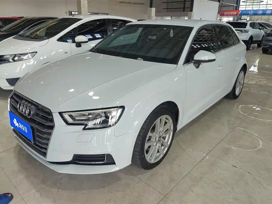 Купить Audi A3