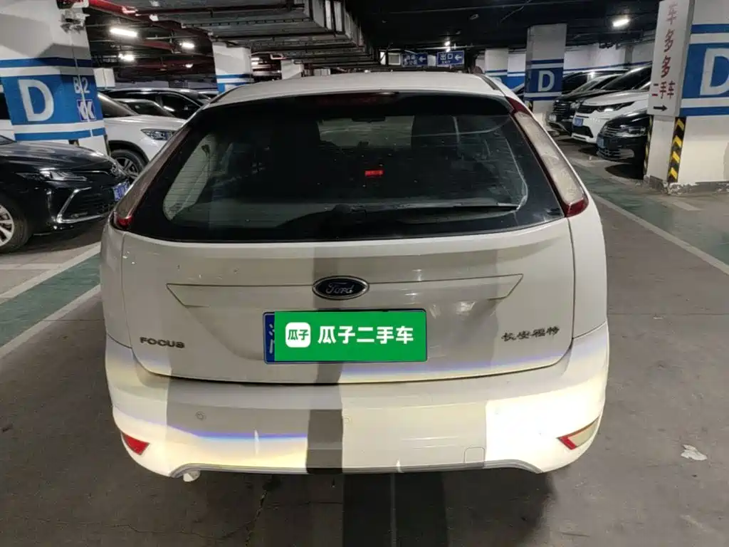 Ford Focus — миниатюра 6