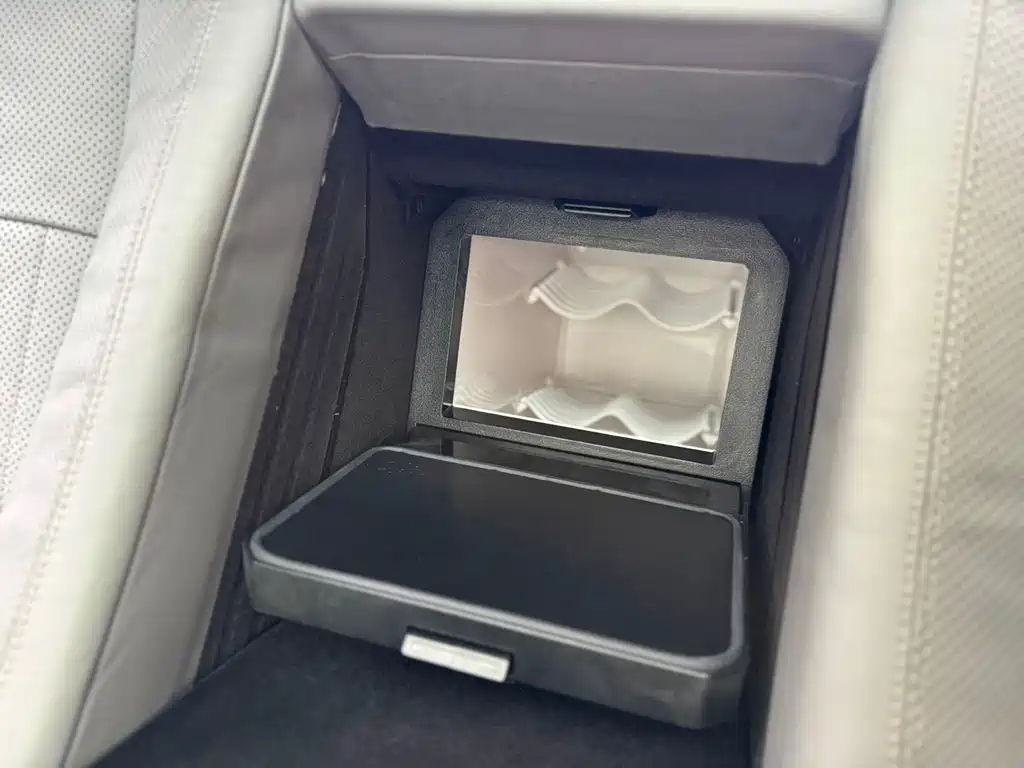 Mercedes-Benz S-Class — миниатюра 15