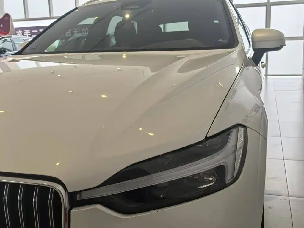 Volvo XC60 — миниатюра 4