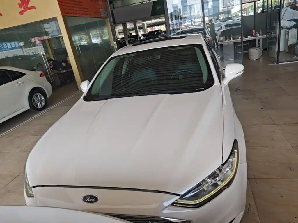 Ford Mondeo — миниатюра 3